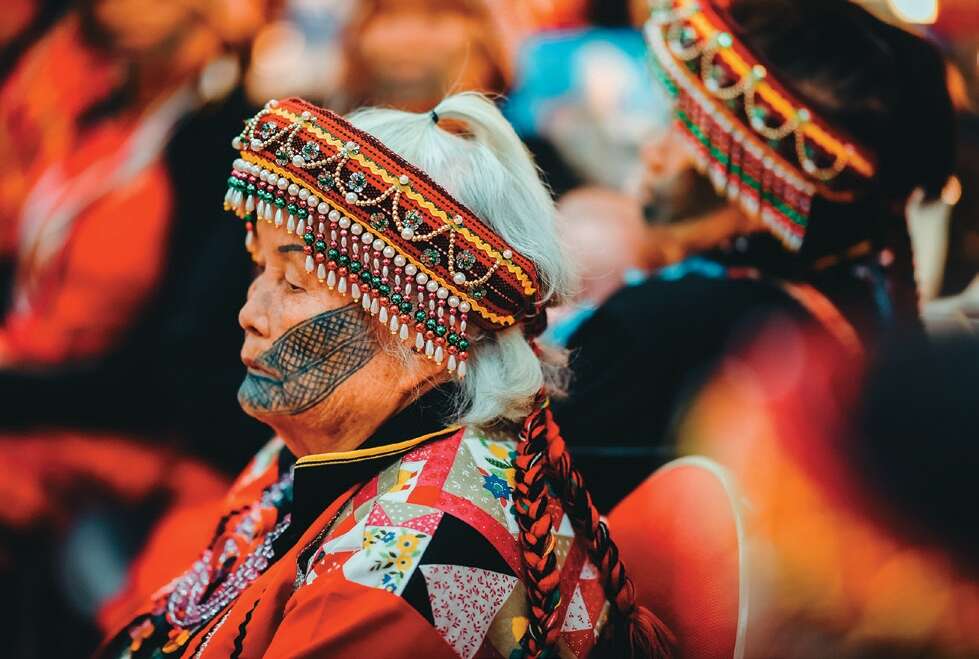 赛德克耆老参与2023年「惊叹乐舞」活动，希望能为传统文化的推广尽一份心力。（摄影／W）