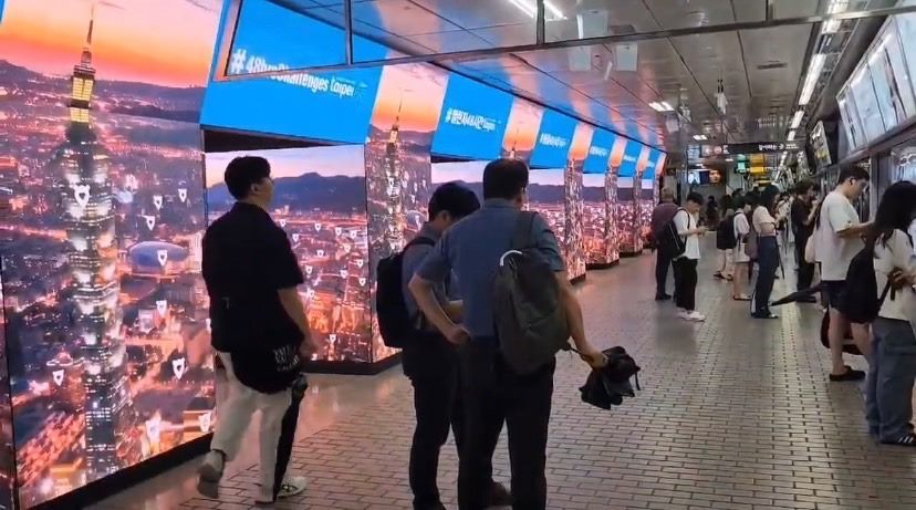 <타이베이 도심풍경> 오늘부터 9/6까지 서울지하철 강남역에 등장!