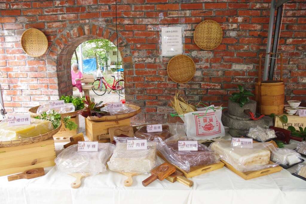 「米食大觀園」展售商圈店家各式傳統米食(圖片來源：臺北市商業處)