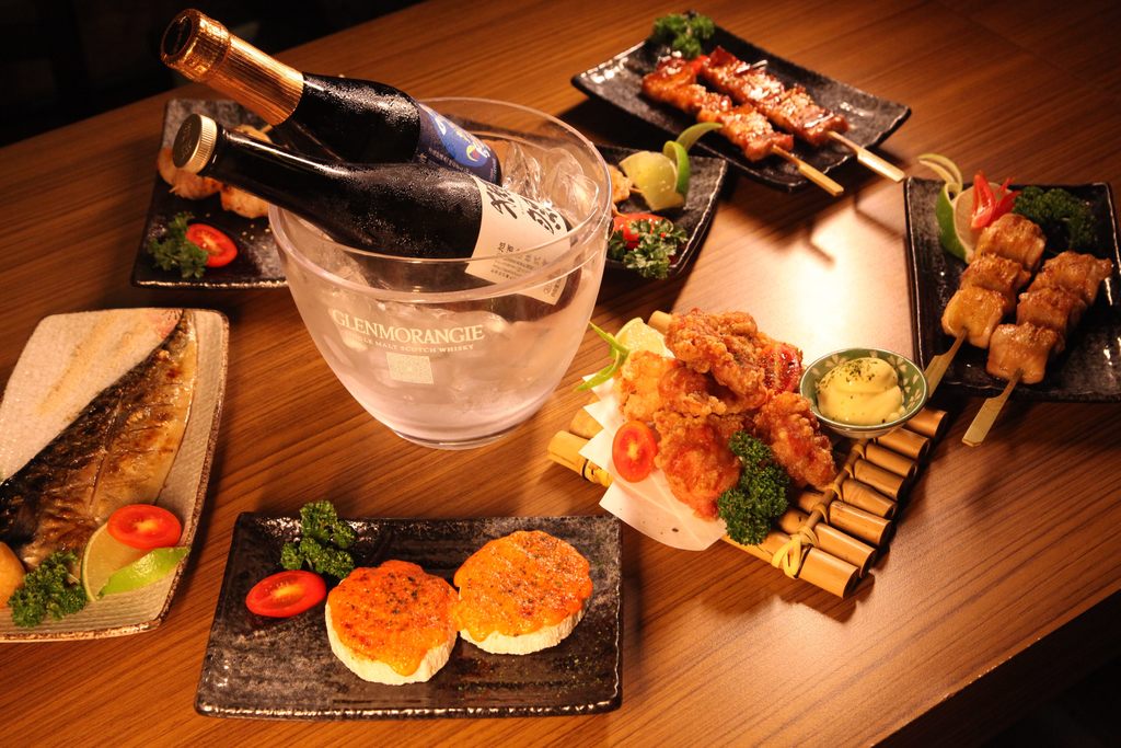 条通商圈日式料理店、居酒屋林立，能感受到浓浓的日式风情(图片来源：台北市政府观光传播局)