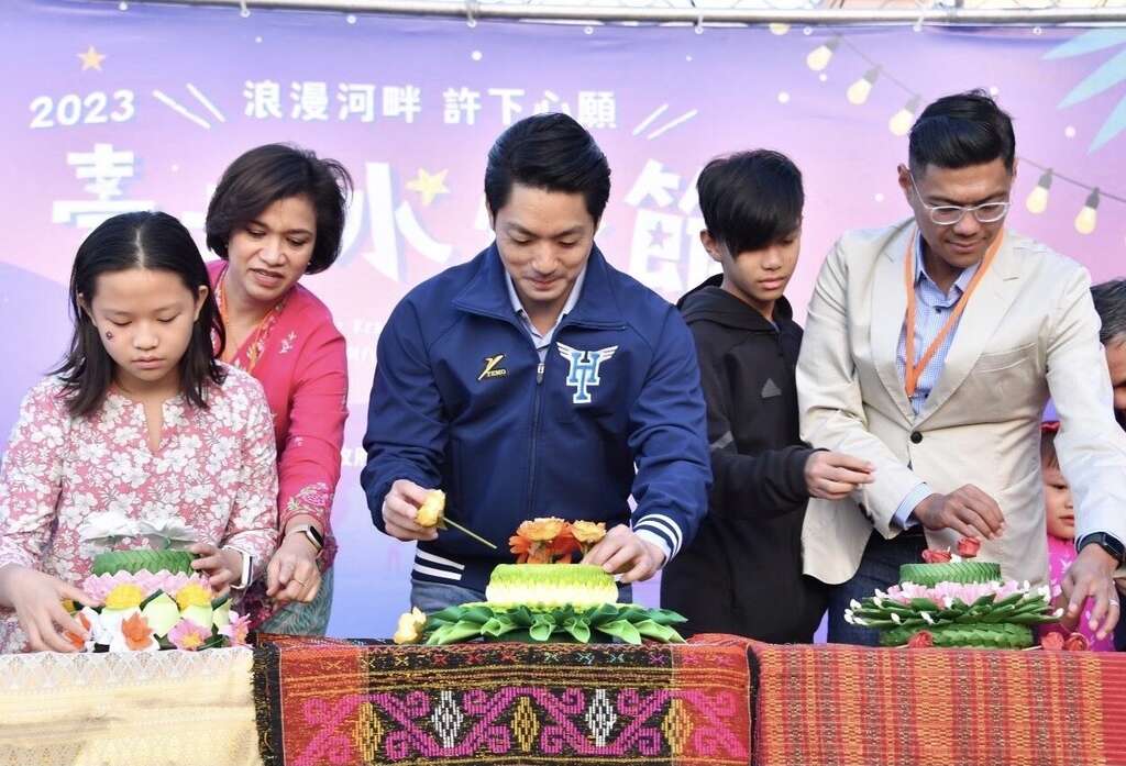 台北水灯节(图片来源：台北市政府秘书处媒体事务组)