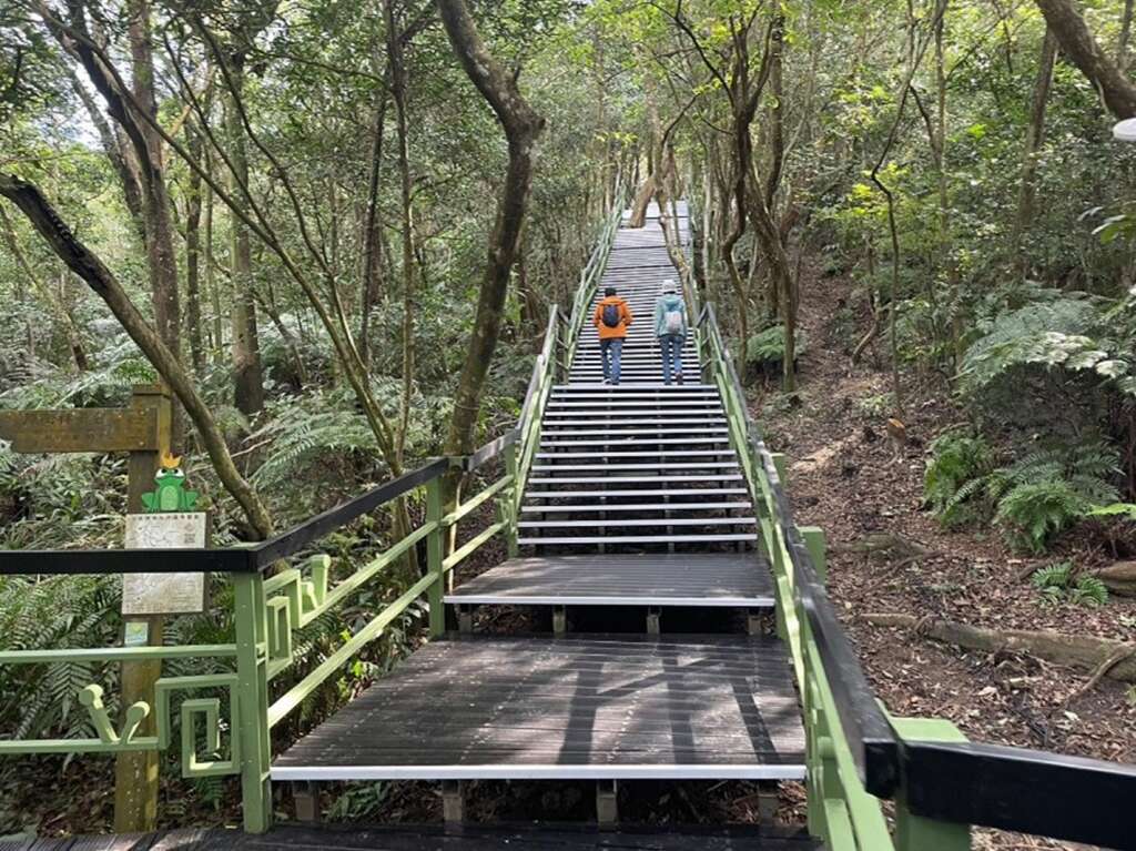 大仑头赤脚步道(图片来源：台北市政府工务局大地工程处)