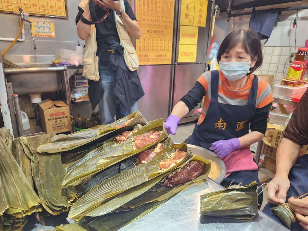 南園老店飄傳統粽香(圖片來源：臺北市市場處)