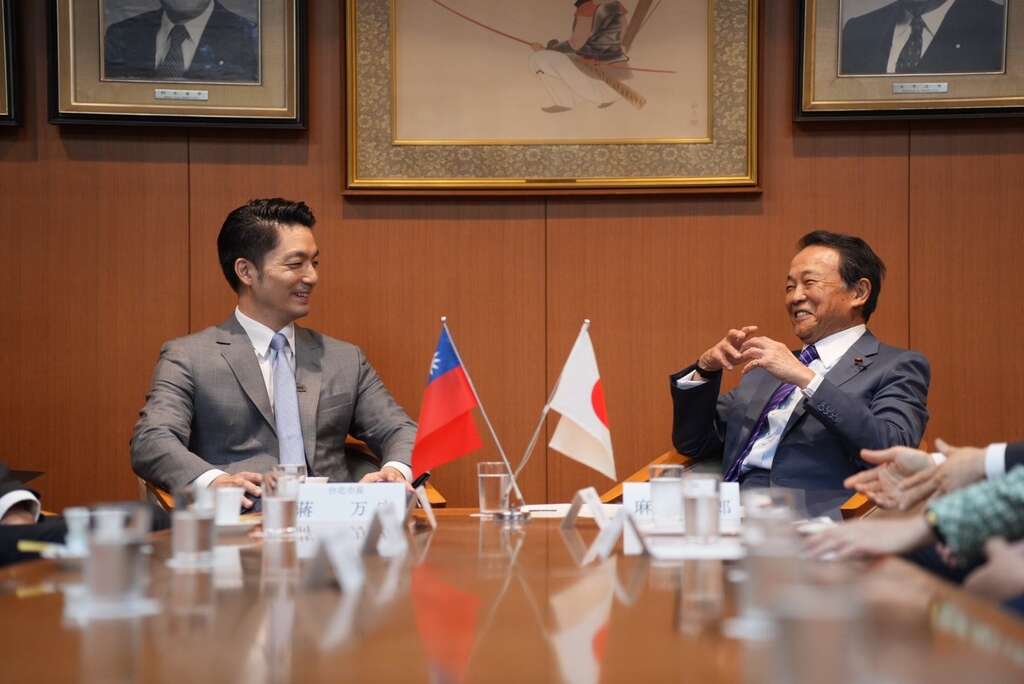 蔣萬安市長拜會麻生太郎前首相(圖片來源：臺北市政府秘書處媒體事務組)