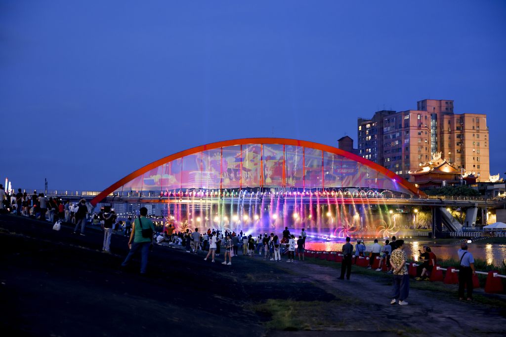 2024台北水舞嘉年华6月30日终场水舞盛宴(图片来源：台北市政府观光传播局)