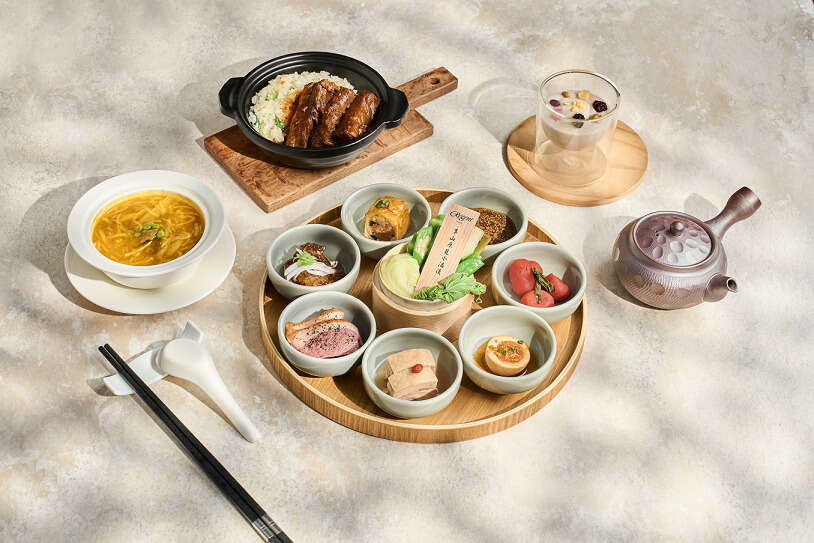 中式晚宴-红烧牛腩菜饭(图片来源：台北市双层餐车)