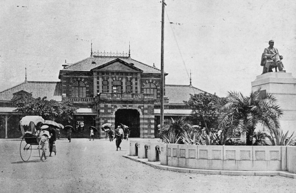 日本时代台北车站。（典藏者：国立中央图书馆台湾分馆、数位物件典藏者：中央研究院台湾史研究所档案馆）