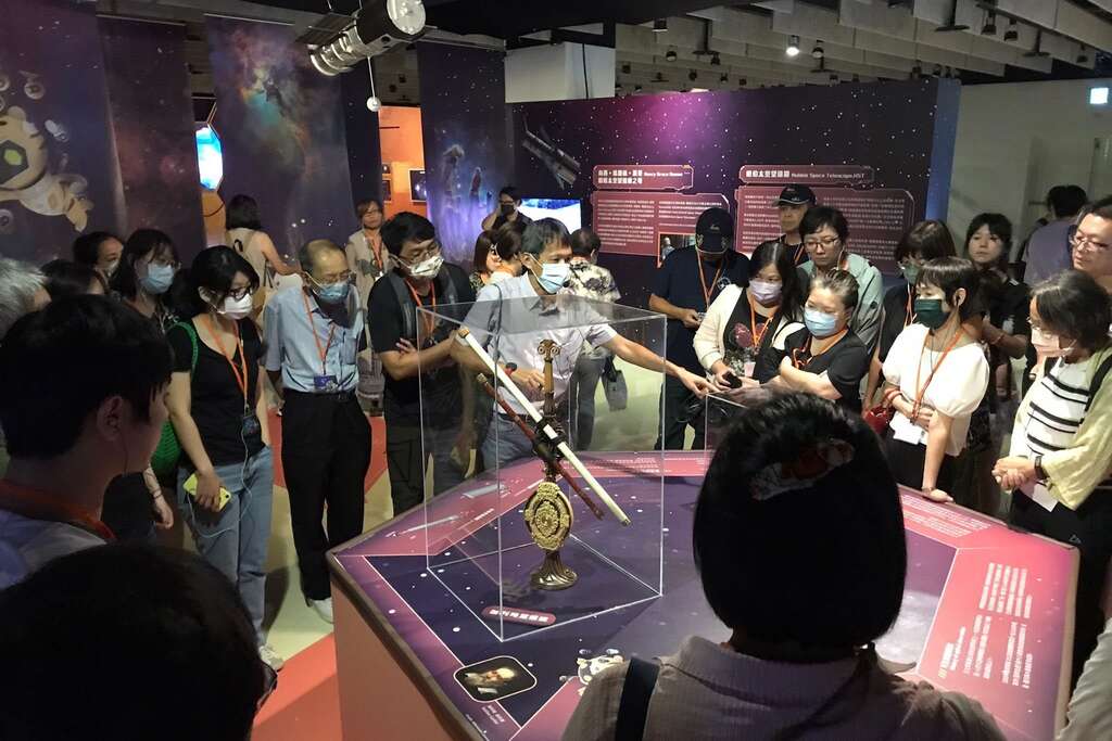 學分班上課照(圖片來源：臺北市立天文科學教育館)
