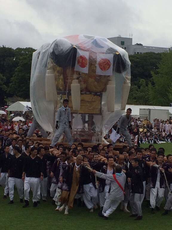 大神舆总练演练现场,各地区神轿演练