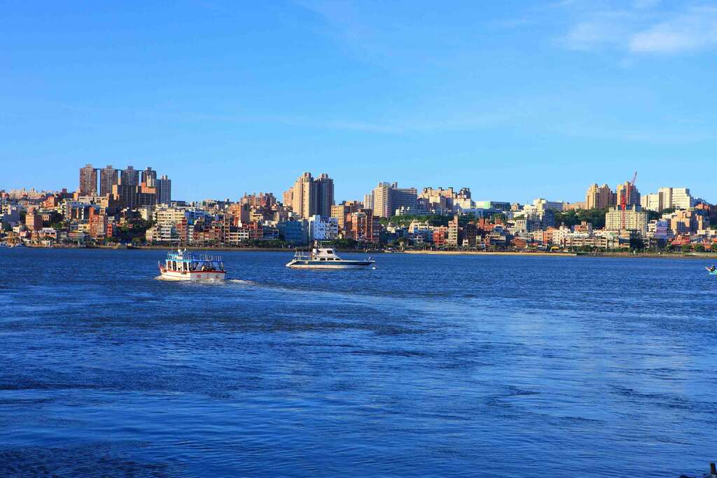 DN01209--淡水水岸建筑群--淡水河_opt.jpg