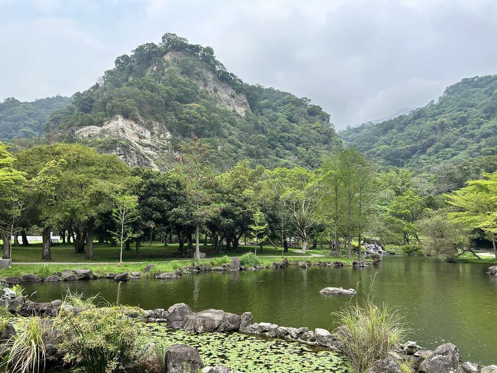 走訪情人湖與五指山層(圖片來源：臺北市政府工務局大地工程處)