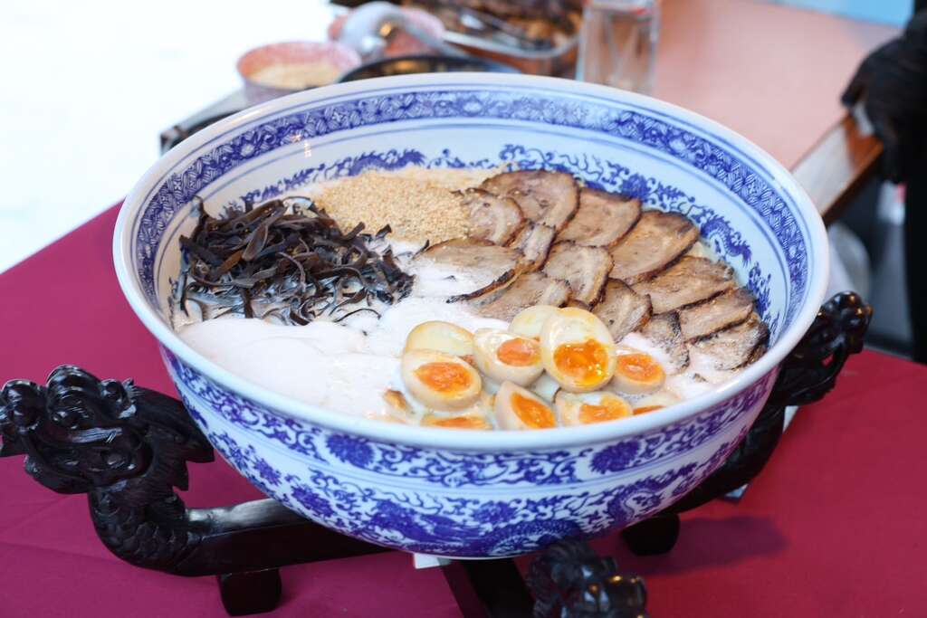 條通商圈十條宴諭吉拉麵(圖片來源：臺北市商業處)