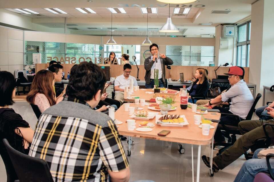 北市府成立台北创新实验室，提供新创团队培育发展，并建立协力合作网络。