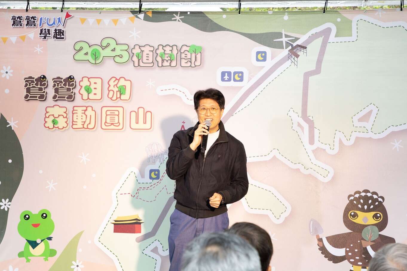 工務局長開場致詞，說明市府推動公私協力植樹認養行動(圖片來源：臺北市政府工務局大地工程處)