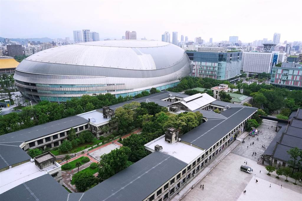 台北市演唱会场馆每日可提供至少10万席次，日经济潜能高达3亿元。(图片来源：台北市政府观光传播局)
