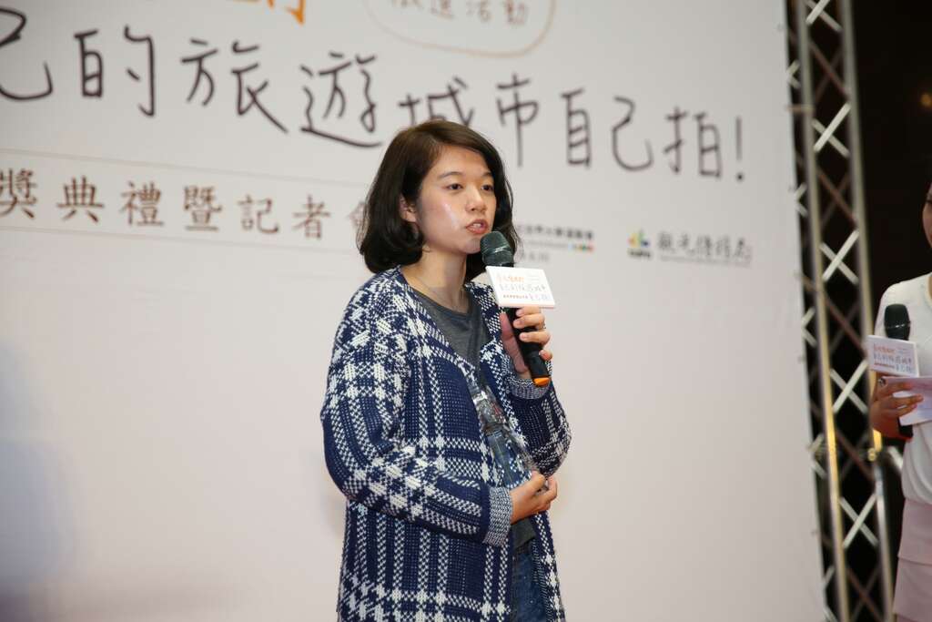 影片类第一名林香龄於颁奖典礼上分享拍摄历程。