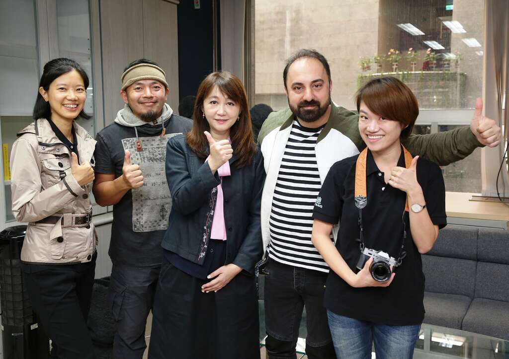 台北市观传局协助土耳其导演克兹巴兹来台北拍摄纪录片，让更多国际旅客看到台北的美