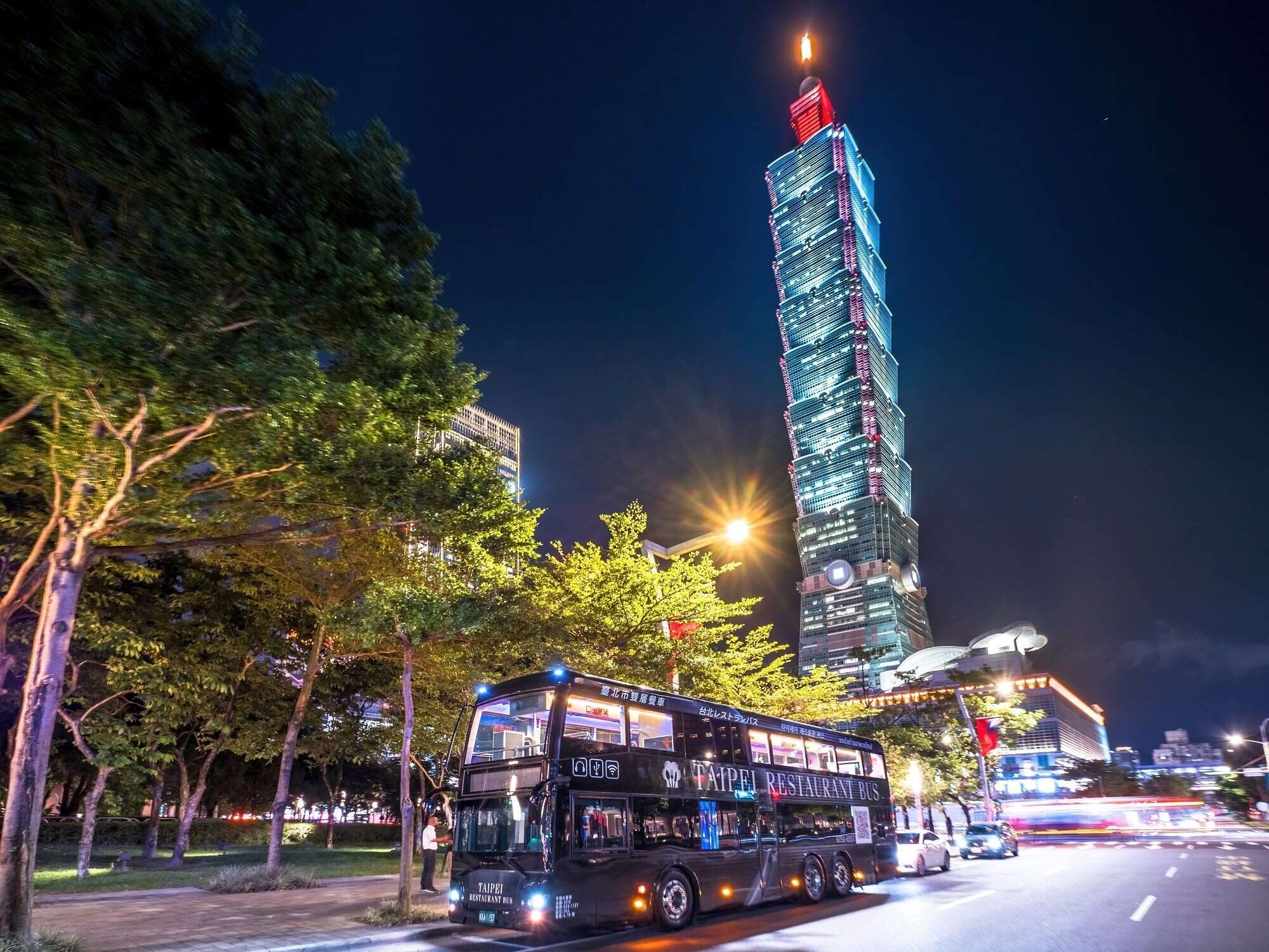 登上地標建築台北101。(圖片來源：臺北市政府觀光傳播局)