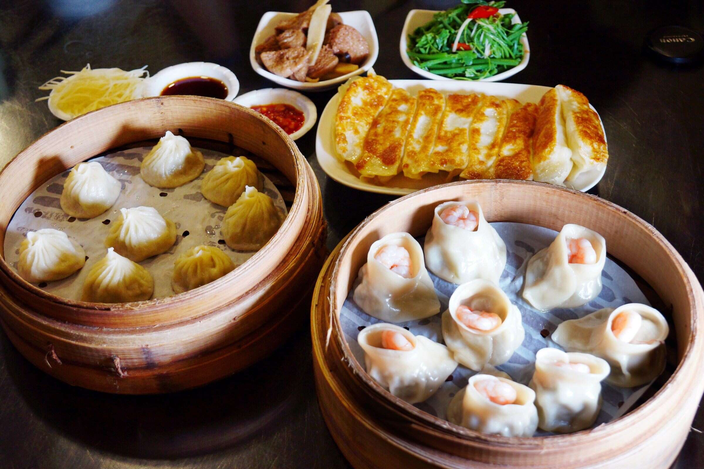 臺北市各景點與商圈周邊的美食選擇豐富多元。(圖片來源：臺北市政府觀光傳播局)