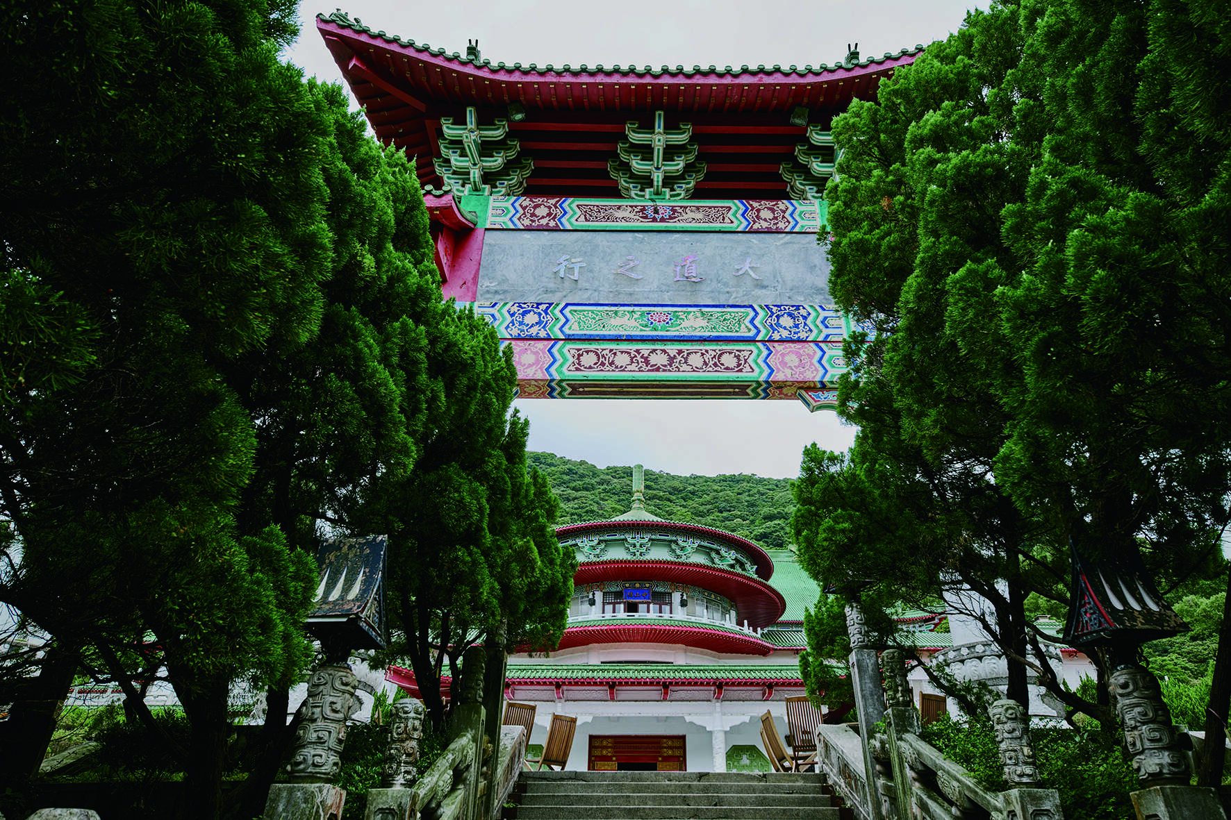 P28-31 風格－4 中式傳統宮殿建築「中山樓」見證「中華文化復興運動」思潮。（圖／《草山千層派》・攝影／林昶志）