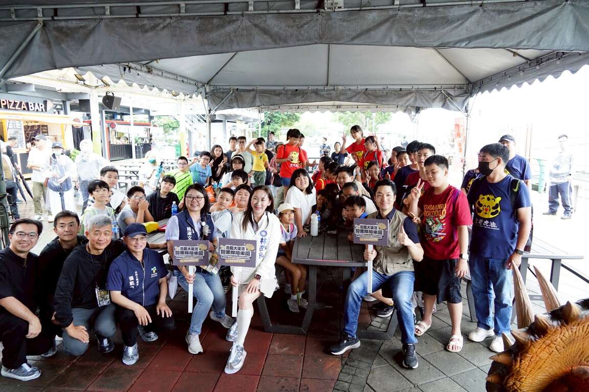 市長探險隊公益探險行動大合影（圖片來源：臺北市政府秘書處媒體事務組）