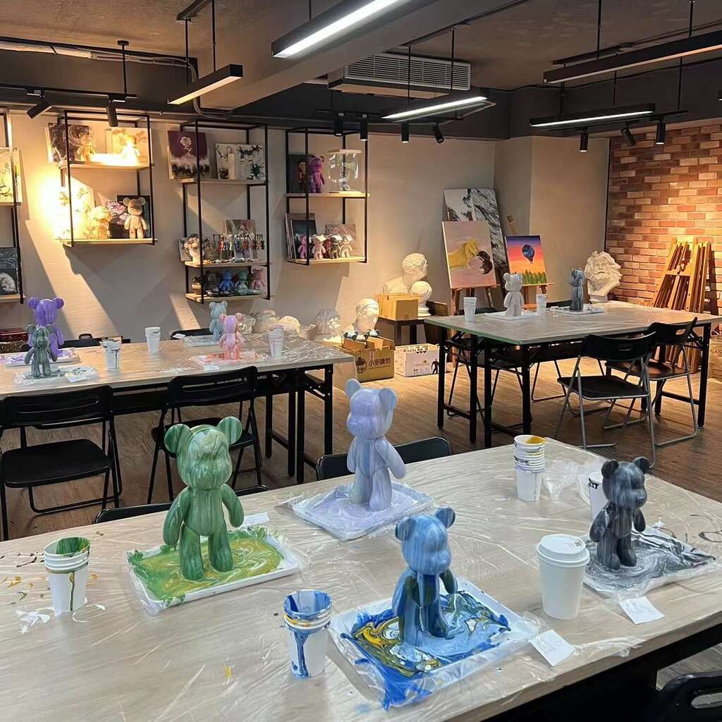 友善城市体验日「中正玩手作」-Musée painting studio（图片来源：台北市商业处）