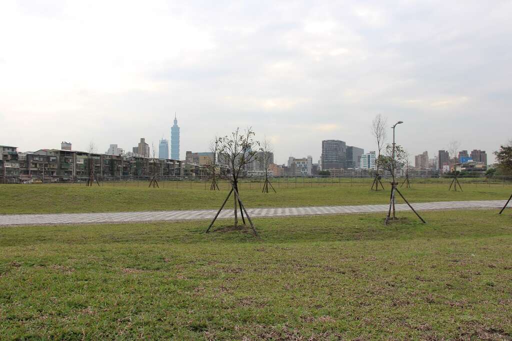 圖1-南港62公園簡易綠美化完成