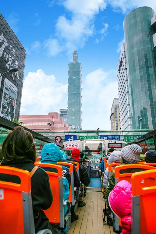 TAIPEI 春季号 2017 Vol.07　2階建て観光バスがデビュー  違う高さで台北を楽しもう