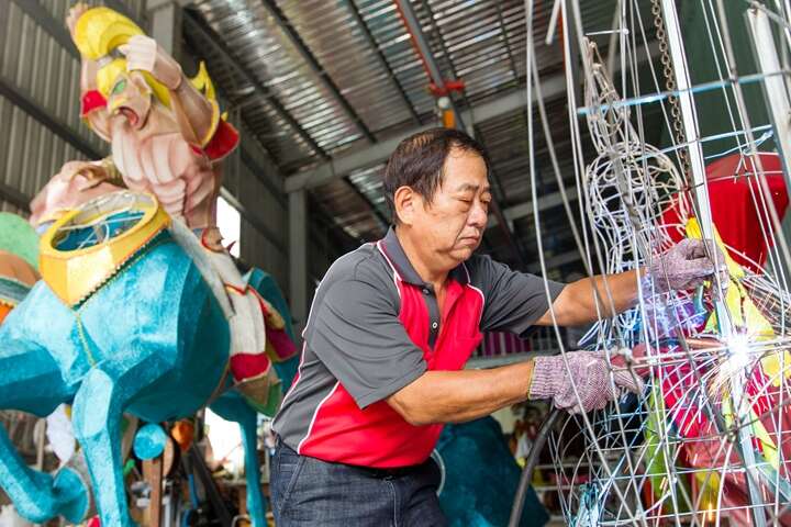 TAIPEI WINTER 2016 Vol.06　Lantern Artist Chen Zurong, Man of Many Talents