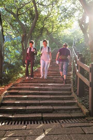 TAIPEI 秋季号 2016 Vol.05　台北東部でハイキング 森を楽しもう   都会の隣に広がる 美しい森林へ