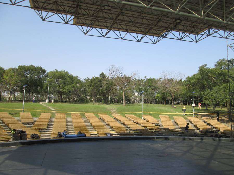 Staff Clear Crowd from Venue before Mayday Concert at Daan Forest Park