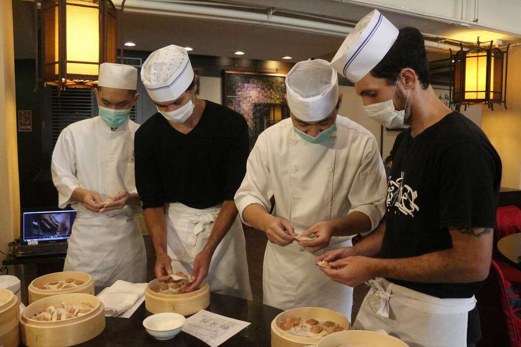 「Jump in for Taipei」2017台北世大运城市观光导览 跟着外籍体验员一览台北经典下的隐藏版惊喜