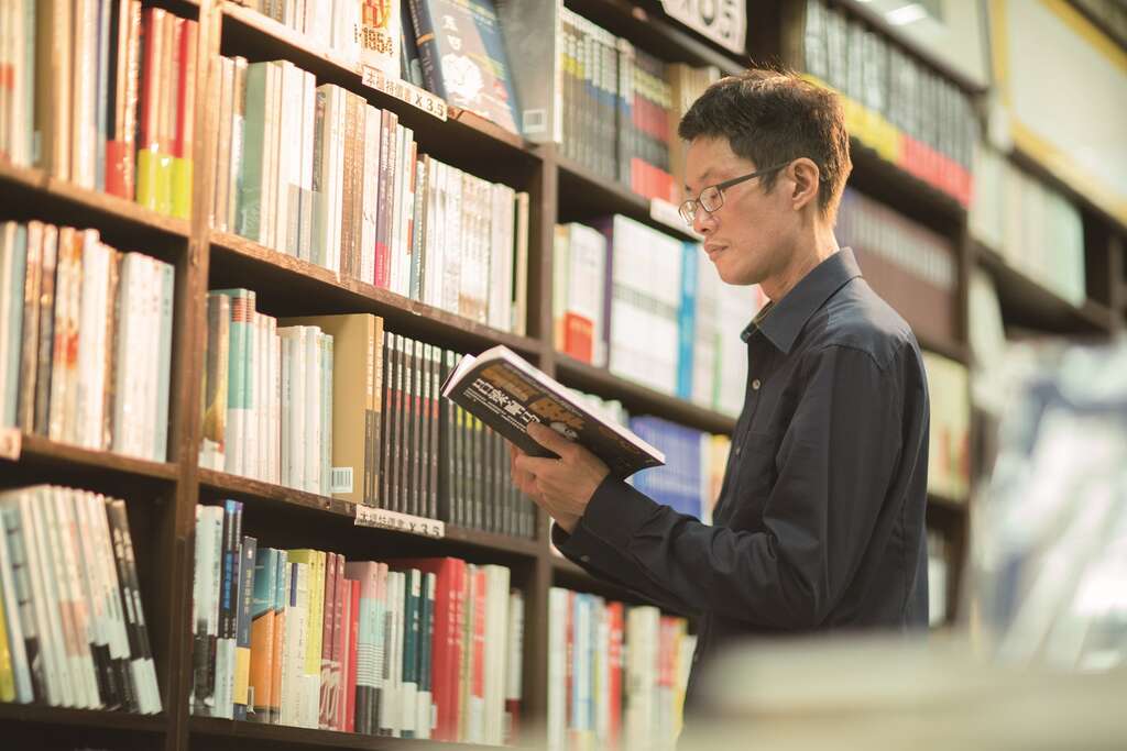 台北画刊106年5月第592期—台北城的人文盛宴　重庆南路书店街　打造人文城市风景