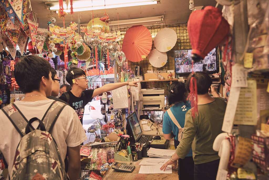 台北画刊106年6月第593期—梦想与经济的起飞航道　台北後火车站　翻转人生的起点