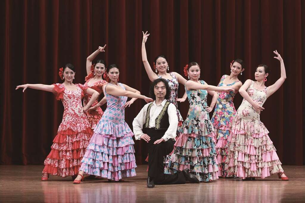 迷火佛拉明哥舞团将带来充满西班牙风情的歌舞表演。（图／ 台北市政府文化局提供）