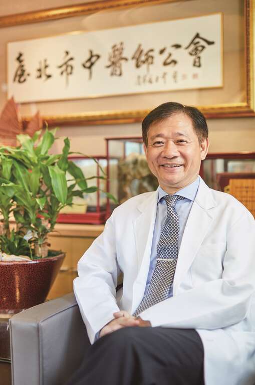 台北市中医师公会理事长林展弘相信台湾中医医疗特色，将藉由世大运的举办成为世界瞩目的焦点。（摄影／梁忠贤）