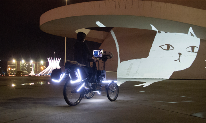 The Nuit Blanche arts festival lets people see their city from a brand new angle. This year, the Brazilian art group, VJ Suave is invited. In this photo, you can see Suaveciclos – an audiovisual tricycle they designed.