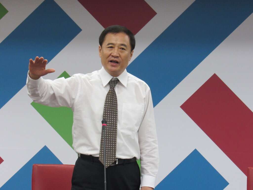 陳副市長表示，國慶花車主題樂園落腳南港接軌東區門戶計畫，帶動當地經濟發展