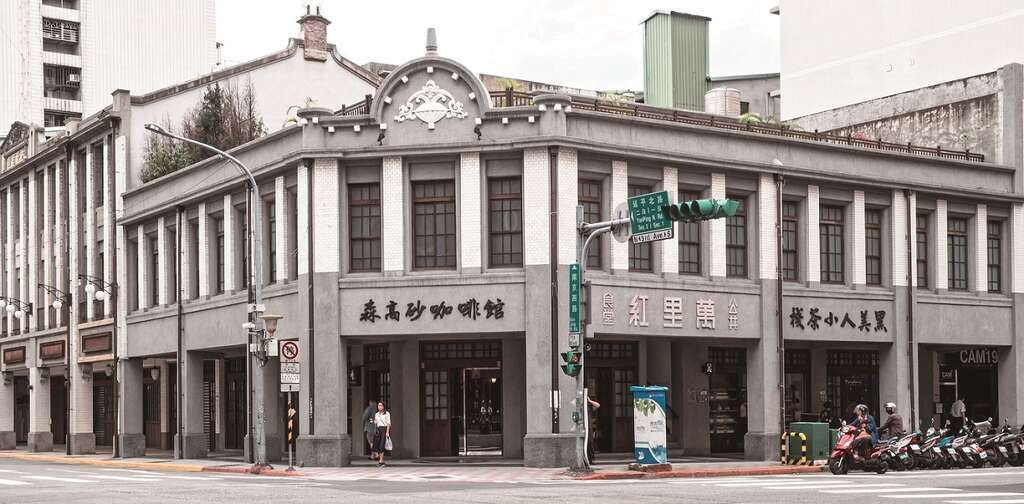 台北畫刊106年10月第597期—道盡台灣人在台北城打拚的動線　延平北路　從仕紳到庶民的生活場域