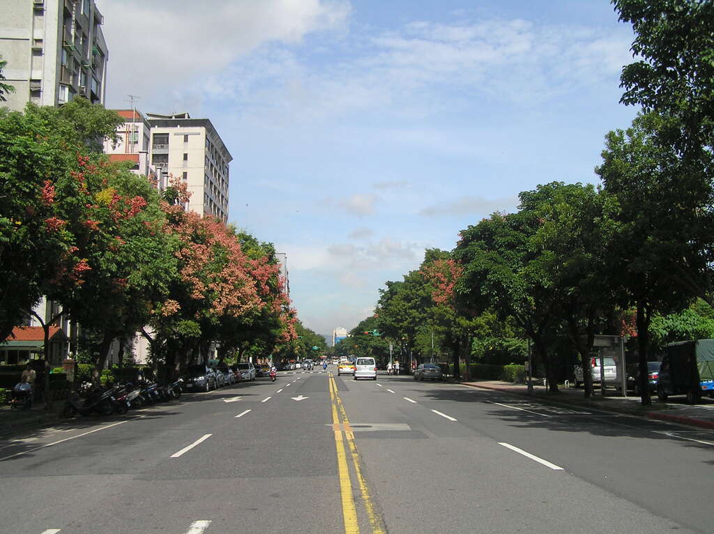 基河路