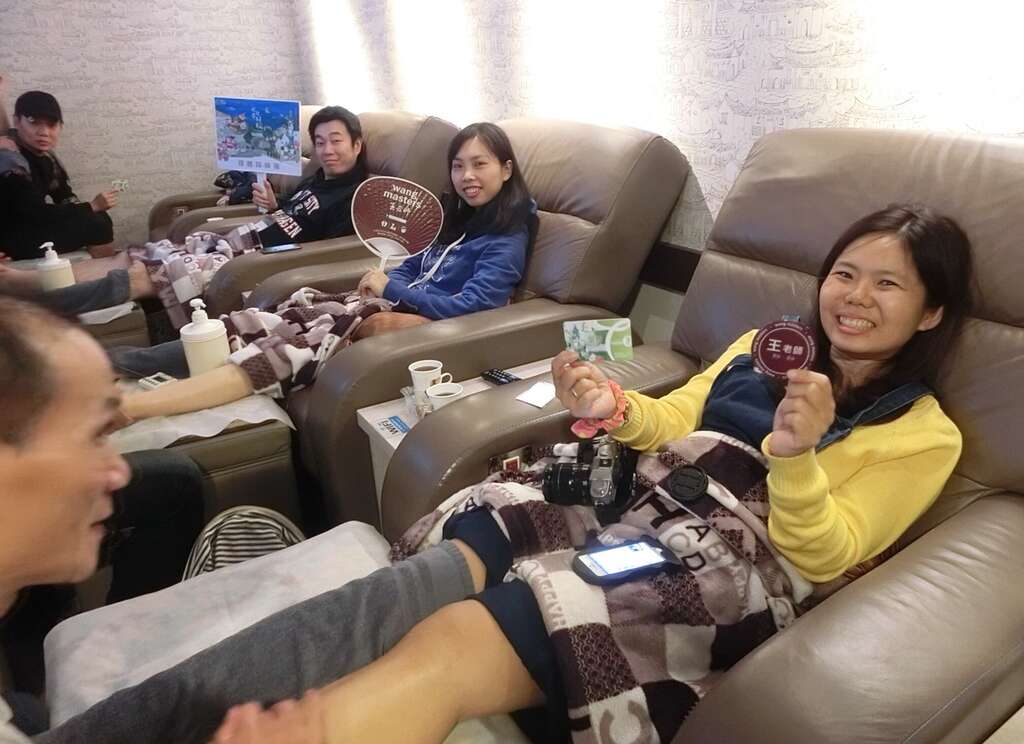 網紅推薦持北北基好玩卡可享受SPA按摩，還有九折優惠價，超值又划算。
