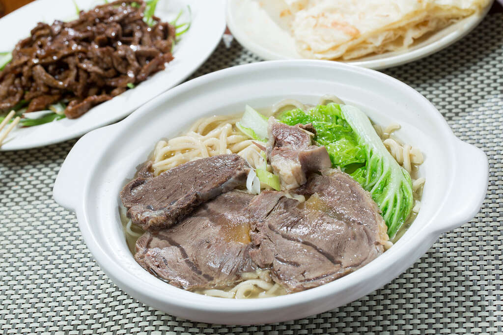 清真中國牛肉麵食館