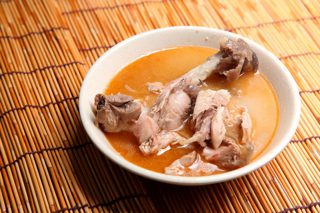 阿男麻油雞