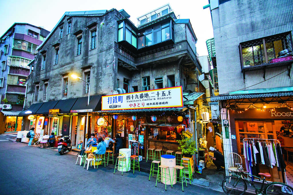赤峰街（摄影／杨子磊）
